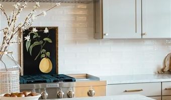 400 Mayfair Ct, Alpharetta, GA 30009