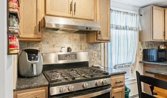 201 North St, Bath, ME 04530