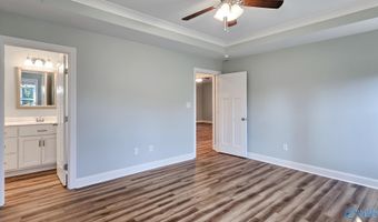 14300 Peek Dr, Athens, AL 35611