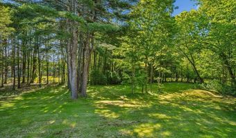181 Meetinghouse Rd, Bedford, NH 03110
