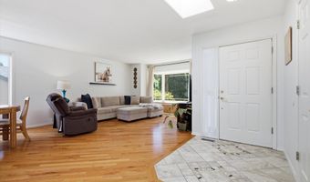 17845 SW ZENITH Pl, Beaverton, OR 97007