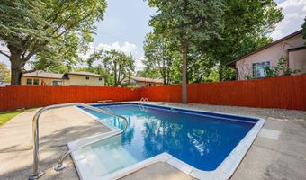 5486 Pine Bluff Rd, Columbus, OH 43229