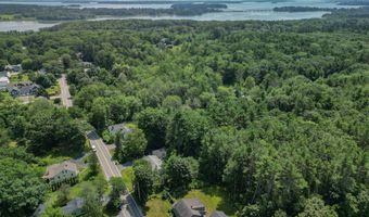 32 Pleasant Hill Rd, Falmouth, ME 04105