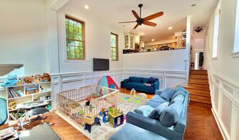 7538 MORNINGSIDE Dr NW, Washington, DC 20012