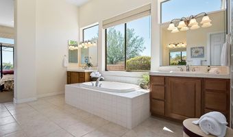 2805 W PRINCEVILLE Ct, Anthem, AZ 85086