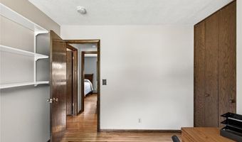 441 Walnut Ln, Apple Valley, MN 55124