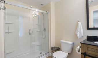 17 Doris Ln, Parsonsfield, ME 04047