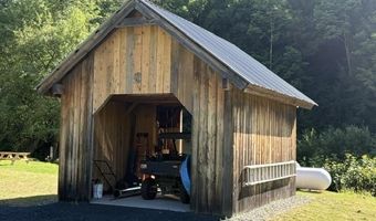1821 Chateauguay Rd, Barnard, VT 05031