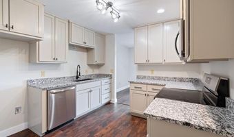 3 Britten Cir, Bella Vista, AR 72715