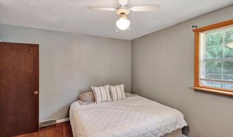 24 Venus Ave, Burlington, VT 05408