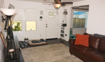 218 S 8th St, Aransas Pass, TX 78336