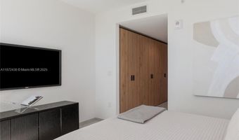 10281 W Bay Harbor Dr 402, Bay Harbor Islands, FL 33154