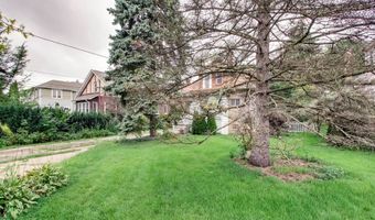 379 Olmsted Rd, Riverside, IL 60546