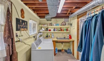 10 Frances Rd, Bayonne, NJ 07035