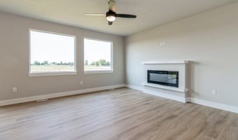 319 41st St SW, Altoona, IA 50009