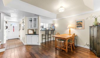 5720 Skyview Way E, Agoura Hills, CA 91301