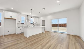 8248 Willow Ave, California City, CA 93505