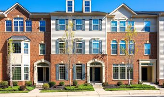 42227 PIEBALD Sq, Aldie, VA 20105