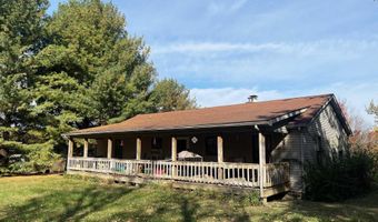 8619 N Fire Station Rd, Bloomfield, IN 47424