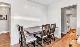 86 Vanguard St, Bridgeport, CT 06606