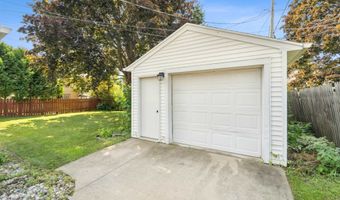 35 FOSTER Ct, Appleton, WI 54915