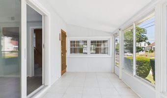 325 15th Ave, Belmar, NJ 07719