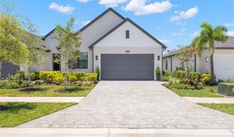 5828 WINDBREAK Ct, Apollo Beach, FL 33572
