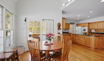 11 Quail Run, Bolton, MA 01740