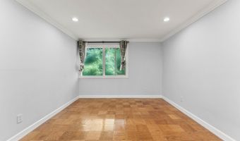7541 SPRING LAKE Dr B-1, Bethesda, MD 20817