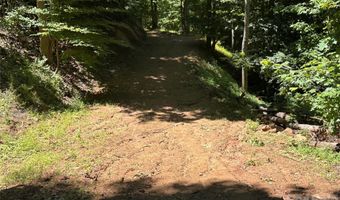 2825 Harrell Hill Rd, Bakersville, NC 28705