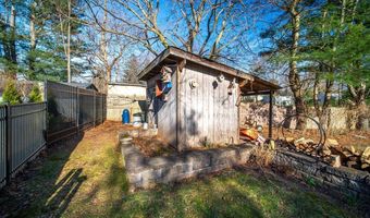 88 Fitch St, North Haven, CT 06473