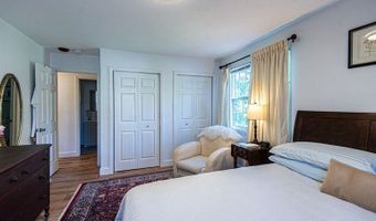 31 Bullocks Point Ave 2A, East Providence, RI 02915