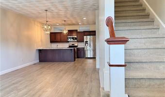 15 Morningside Dr, North Kingstown, RI 02852