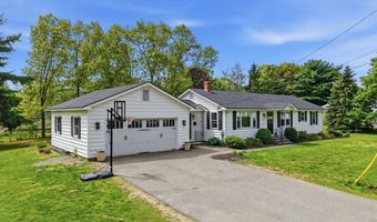 11 W Winkley St, Amesbury, MA 01913