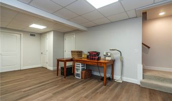 1 Hampton Rd 27, Coventry, RI 02816