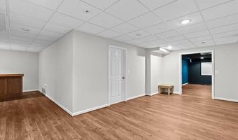 351 Heritage Dr, Addison, MI 48381