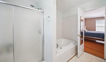 1247 HILLTOP Dr, Annapolis, MD 21409