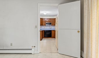 28 Colony Rd, Augusta, ME 04330
