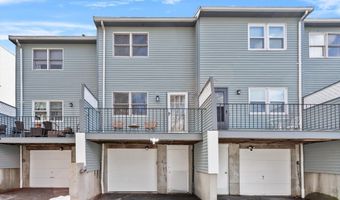 5257 Washington St 5257, Boston, MA 02132