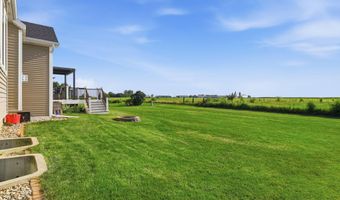 3401 Red Fox Rd, Ames, IA 50014