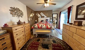 182 Claremont Dr, Albrightsville, PA 18210