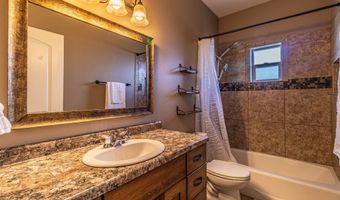 18 Road 2842, Aztec, NM 87410