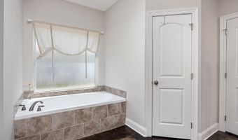 73100 John Dr, Abita Springs, LA 70420
