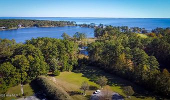 177 Carolina Way, Arapahoe, NC 28510