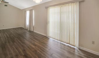 2 Morning Glory Ln, Whiting, NJ 08759