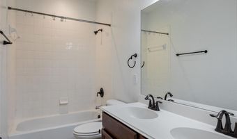 3880 Everwood Ln, Addison, TX 75001