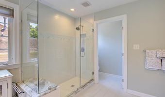 210 BOWEN Ct, Annapolis, MD 21401