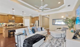 6420 SEASOUND Dr, Apollo Beach, FL 33572
