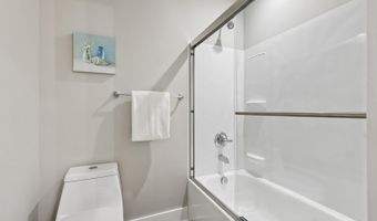735 N GEORGE MASON Dr, Arlington, VA 22203