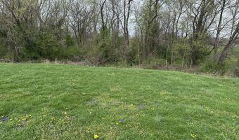 916 Woods Run Rd, Bardstown, KY 40004